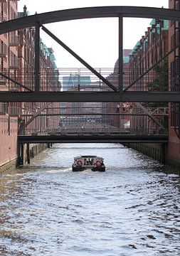 Warehouse district by Matthias Brix