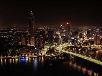 Rotterdam - City view - Skyline Rotterdam - Nacht - Marja Suur (11) van Marja Suur