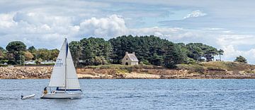 Sailing boat along the coast by Stephan Neven