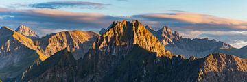 Zonsondergang, Höfats, 2259m, Allgäuer Alpen, Allgäu, Beieren, Duitsland van Walter G. Allgöwer