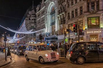 Taxi's in London van Wim Kanis