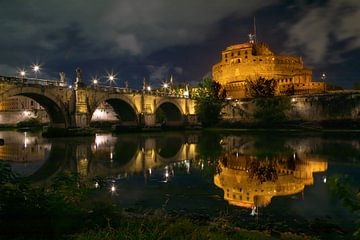 Rome - Castel Sant'Angelo bij nacht van t.ART