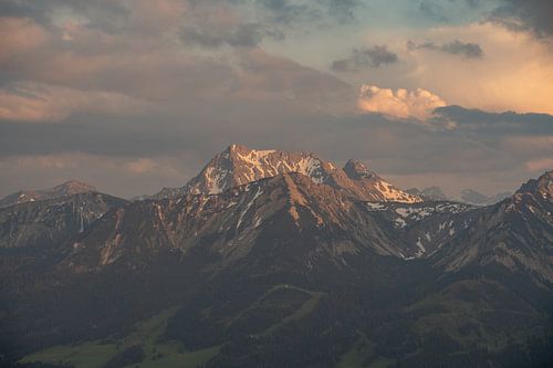 Gaishorn bij zonsondergang