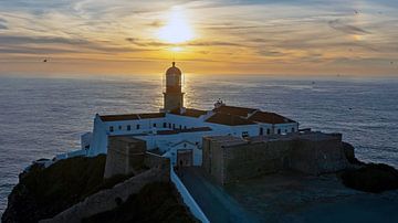 Evening light at Cabo Vicente in Portugal by Eye on You