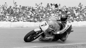 Barry Sheene 1976 TT Assen
