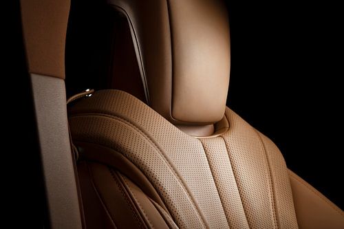 Lexus LC500h interior