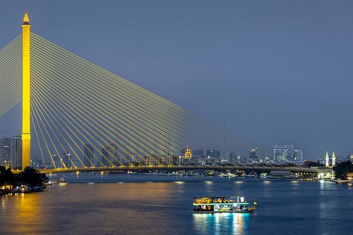 Avondgoud boven Bangkok