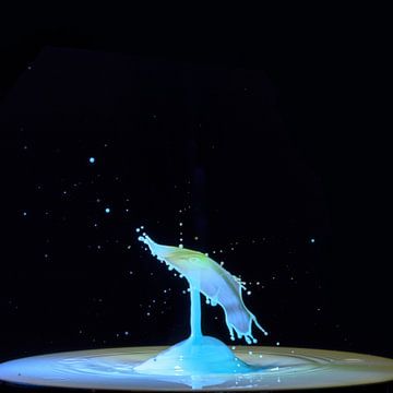 Splash! Druppel in melk, druppelfotografie