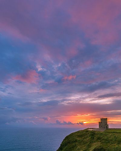 Sunset at O'Brien's Tower, Ireland by Henk Meijer Photography
