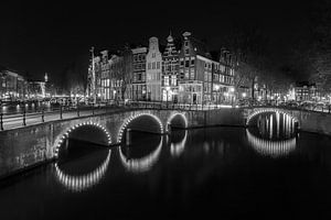 Amsterdam le soir en noir et blanc - Keizersgracht sur Tux Photography