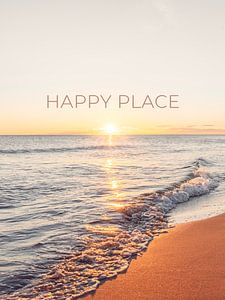 Happy Place - Sonnenuntergang an der Küste