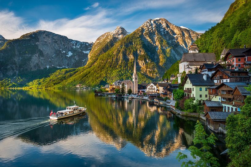 Village de montagne de Hallstatt en Autriche par Michael Abid