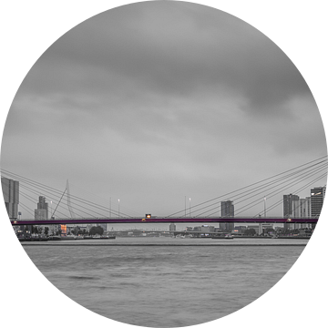 Rotterdam Willemsbrug (67156) van John Ouwens
