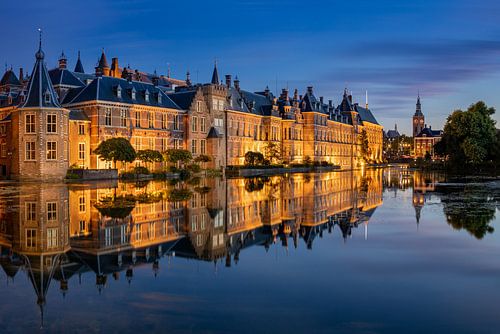 Avond bij de Hofvijver in Den Haag