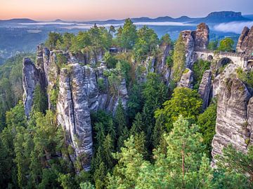 Felsenburg Neurathen, Basteibrücke und Lilienstein