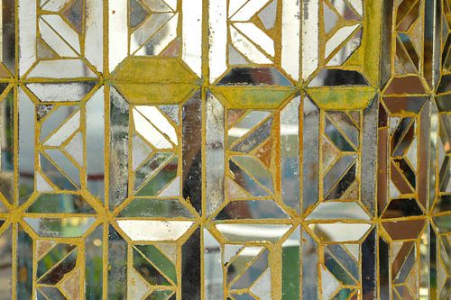 Oosterse spiegelwand