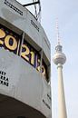 World Clock Fernsehturm Berlin von Falko Follert Miniaturansicht