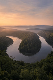 River of Gold – Fine-Art-Flusslandschaft bei Sonnenuntergang