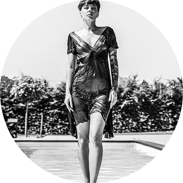 Opwelling. Vrouw uit het water van Dirk Lahuis