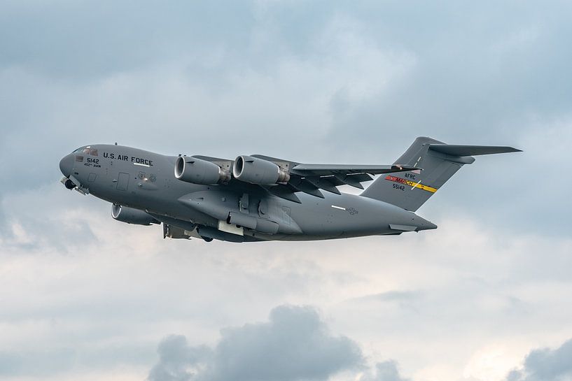 USAF Boeing C-17 Globemaster III. von Jaap van den Berg