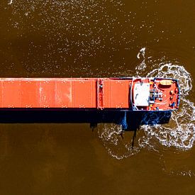 Eems Sky van Amasus op zee. van Charlotte Gohl