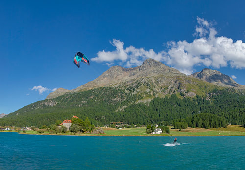 Kitesurfer on Lake Silvaplana, Silvaplana – Surlej, Engadin, Graubünden, Switzerland