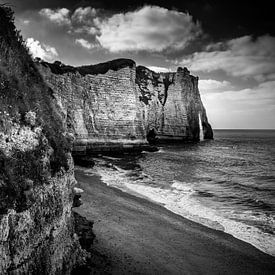 Etretat - Normandie Frankrijk van Theo Hannink