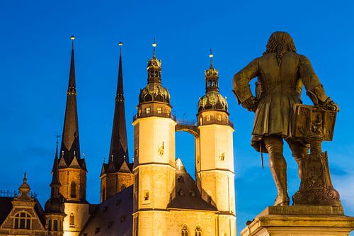 Marktplaats in Halle an der Saale 's nachts