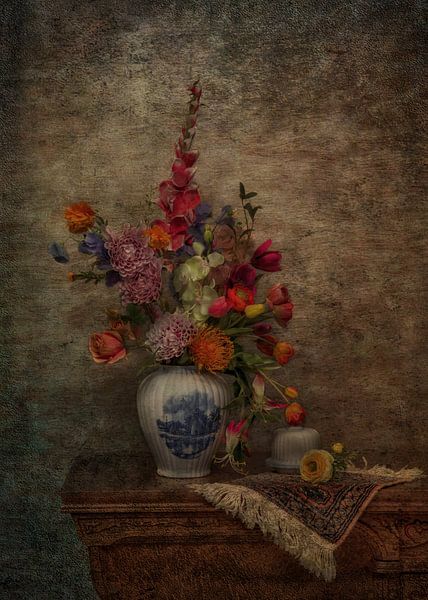 Nature morte classique avec des fleurs par Guna Andersone