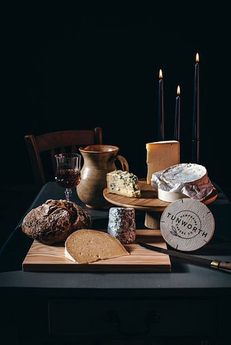 Nature morte au fromage sur Daisy de Fretes