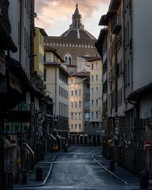 Zonsopkomst in Florence - Italie van Roy Poots