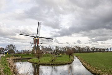 Mill in the polder by Pictures by Van Haestregt
