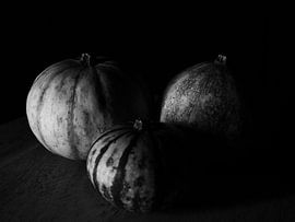 Drie pompoenen van Maikel Brands