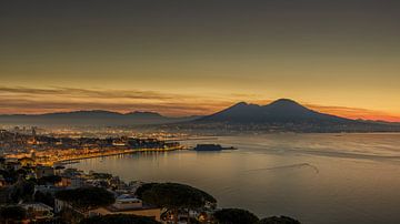Entre la nuit et l'aube - Naples et le Vésuve