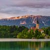 Coucher de soleil au lac de Bled sur Henk Meijer Photography