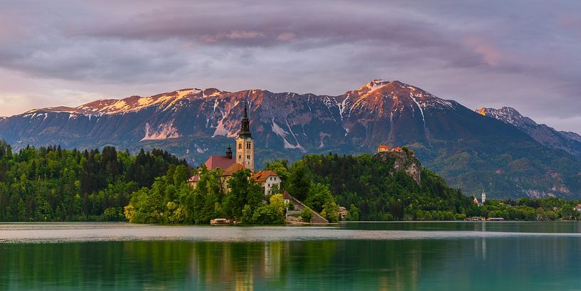 Sunset at Lake Bled by Henk Meijer Photography
