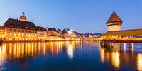 Luzern mit der Kapellbrücke am Abend von Werner Dieterich Miniaturansicht