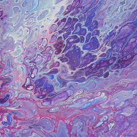 Purple Pour by Monique van Kipshagen - Heartwarming Arts