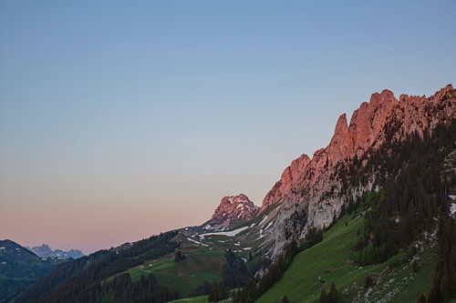 Alpenglühen an der Gastlosenkette