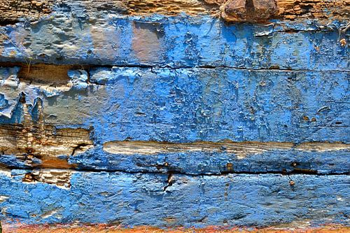 Old damaged paint on a boat stranded in port by Sjoerd van der Wal Photography