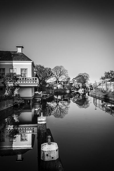 Lower dam by Ronnie Schuringa