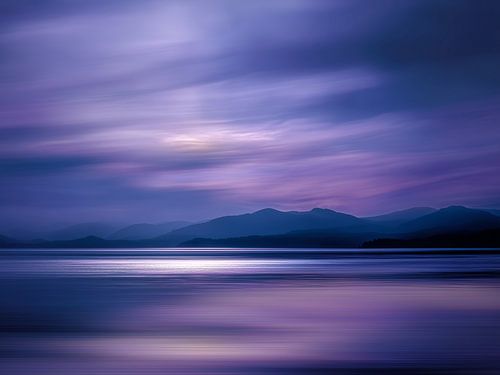 Lumière entre les couches de silence