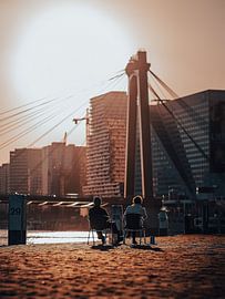 Sunbathing in the city by Jelte Lagendijk