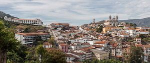 Historisch centrum van kolonie stad Ouro Preto, Brazilië sur Armin Palavra