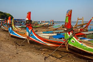 Traditionelle Fischerboote in Myanmar