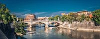 Brug over de Tiber, Rome. Panoramafotografie van Rietje Bulthuis thumbnail