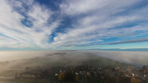 Jisp et Wormer dans le brouillard