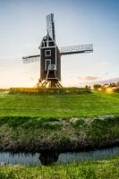 Molen De Hoed in Waarde bij zonsondergang