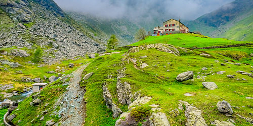 Berglandschap bij Monviso, Piemont, Italië.
