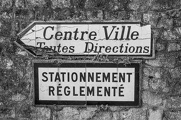 Weathered French road sign by Stephan Neven